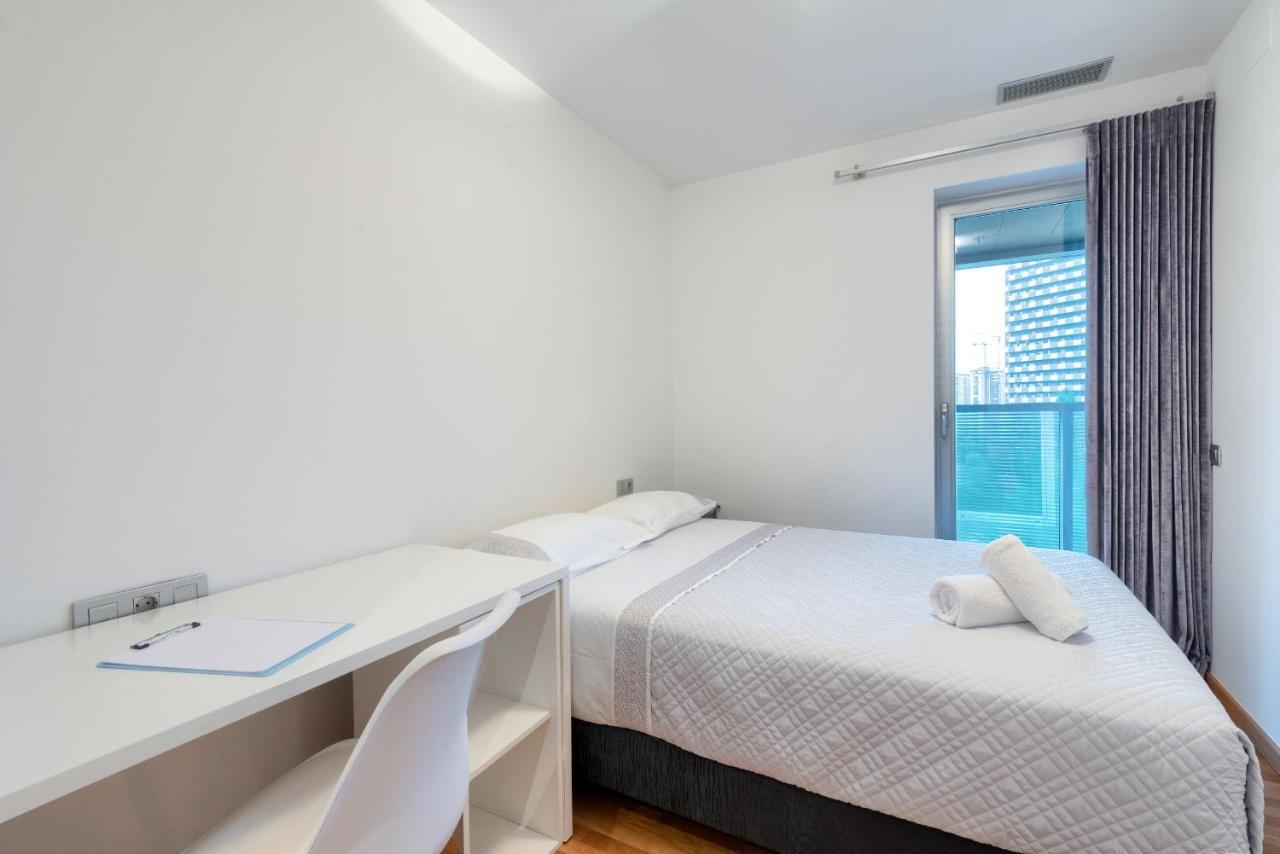 Plaza Europa Fira Gran Via Appartement L'Hospitalet de Llobregat Buitenkant foto