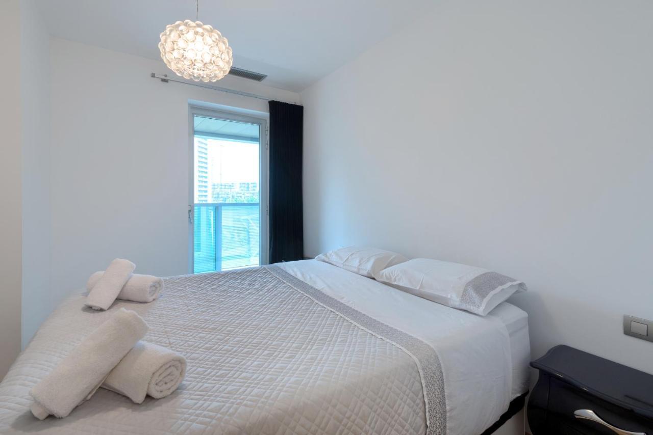 Plaza Europa Fira Gran Via Appartement L'Hospitalet de Llobregat Buitenkant foto